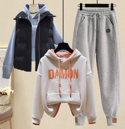 Forest-style Fleece-Lined Sweater Set A Street-Style Three-Piece Outfit For Women This FallWinter