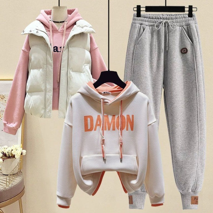 Forest-style Fleece-Lined Sweater Set A Street-Style Three-Piece Outfit For Women This FallWinter